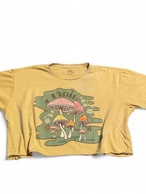 O'Neill Light Mustard Crewneck Oversized Crop Tee With Mushroom Design